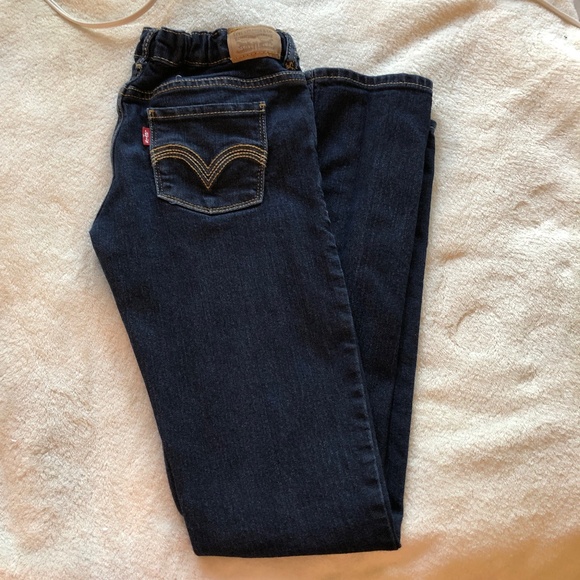 NWOT 711 Levi Skinny Jeans - Picture 2 of 3
